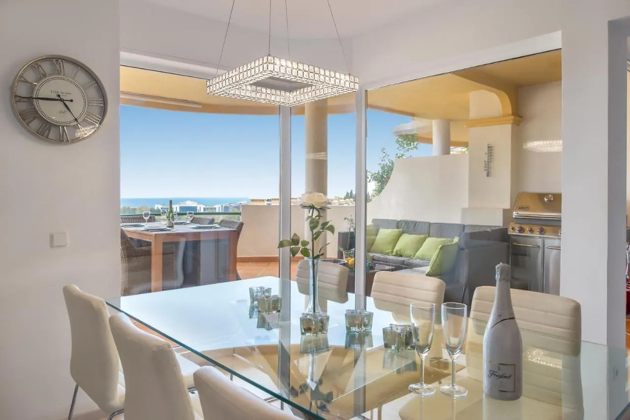 Senorio De Aloha Luxury Penthouse Apartment Marbella